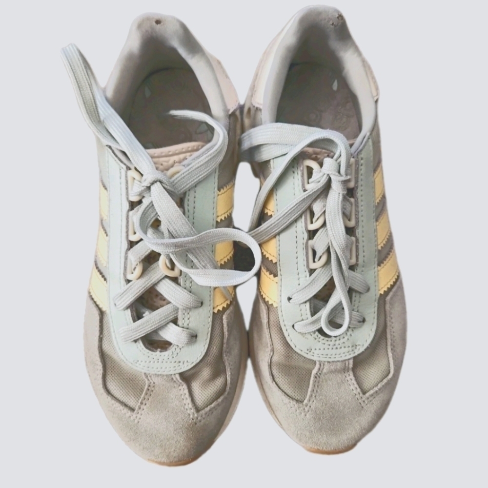 adidas Retropy E5W Women's Trainers In Linen Greelmost Yellow Ecru Tint 5.5 - Picture 2 of 14